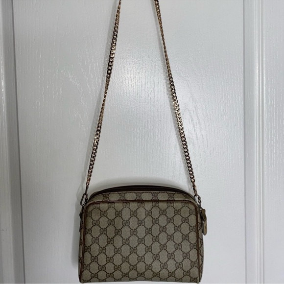 Vintage Gucci Crossbody - Picture 2 of 16